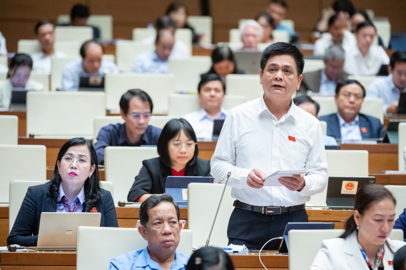 Bộ trưởng Nguyễn Chí Dũng chỉ ra 4 điểm để phát triển ngành công nghiệp đất hiếm