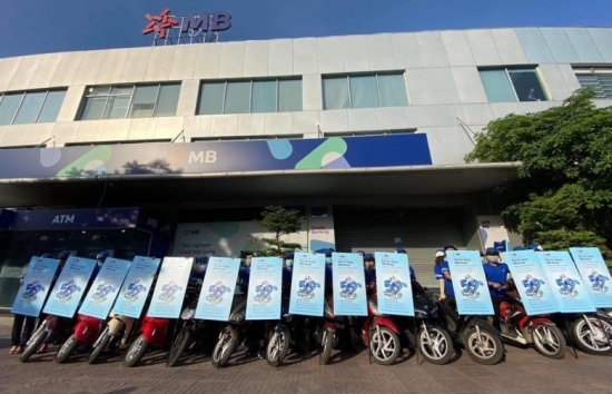 Hộp thư ngày 13/11: Phản ánh MBBank Thái Bình làm khó khách hàng; Bệnh viện Mắt Sài Gòn phẫu thuật hỏng mắt
