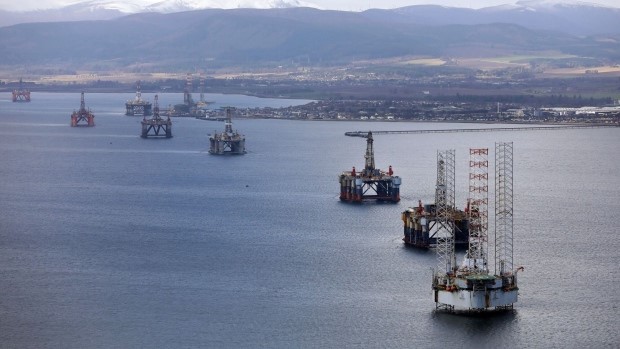 IEA: Thị trường dầu mỏ được nới lỏng do nguồn cung tăng