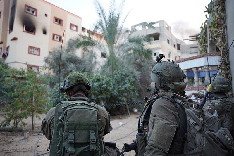 Chiến sự Israel - Hamas ngày 15/11/2023: Bệnh viện lớn nhất Dải Gaza Al-Shifa bị tấn công