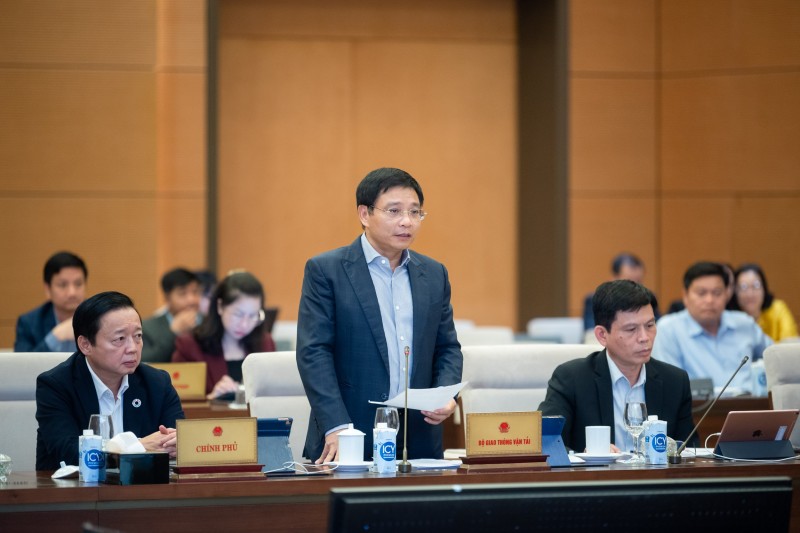 Bộ trưởng Bộ Giao thông vận tải Nguyễn Văn Thắng phát biểu