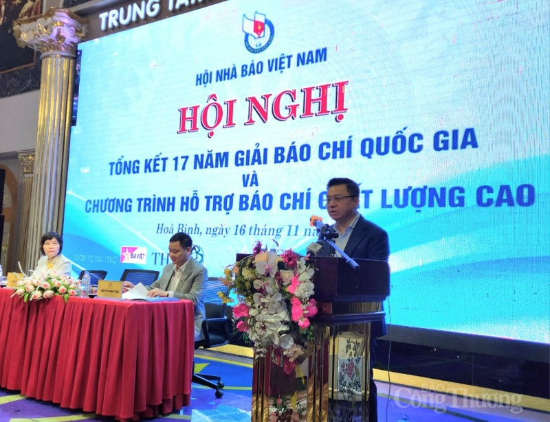 Xây dựng nền báo chí Việt Nam hiện đại, giàu sức chiến đấu