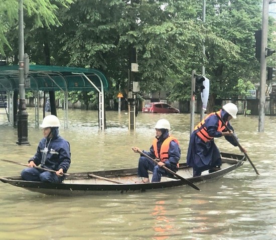 Bộ Công Thương gửi công điện hỏa tốc về ứng phó, khắc phục hậu quả mưa, lũ khu vực Trung Bộ