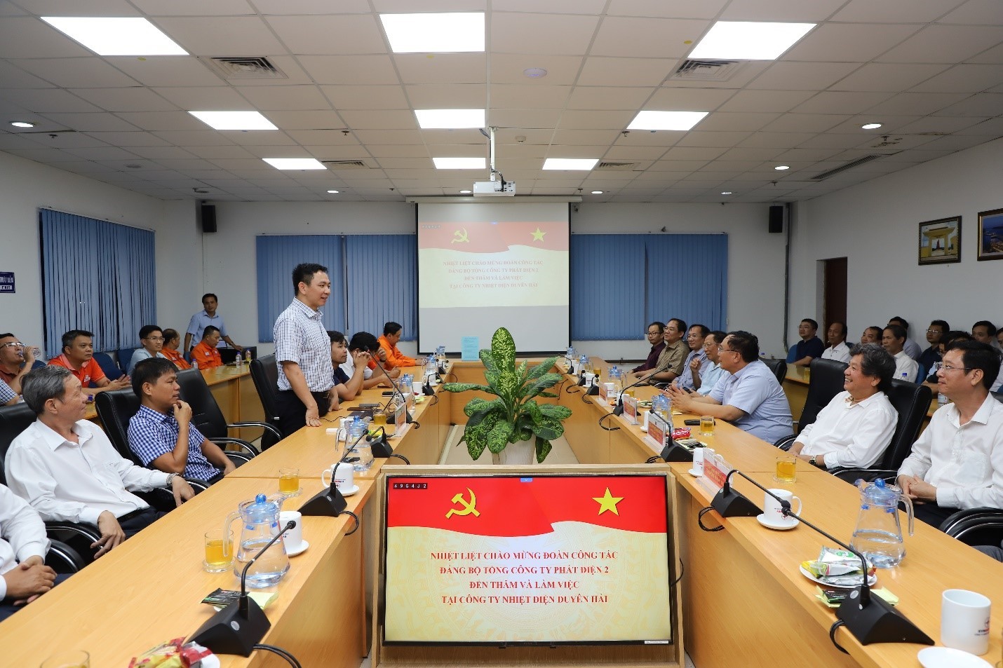 Đảng bộ EVNGENCO2 giao lưu, học tập kinh nghiệm với Công ty Nhiệt điện Duyên Hải