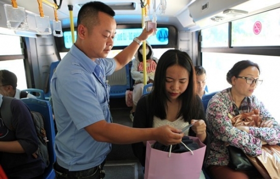 Hà Nội: Triển khai thẻ, vé điện tử xe buýt