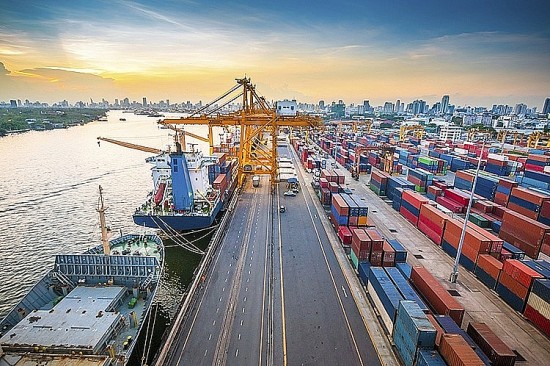 TP. Hồ Chí Minh: Đầu tư các trung tâm logistics đón đầu làn sóng dịch chuyển chuỗi cung ứng