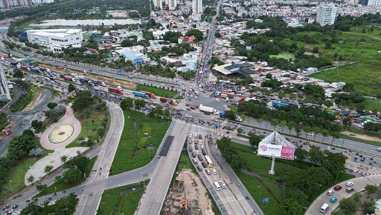 TP. Hồ Chí Minh "chạy đua" giải ngân vốn đầu tư công