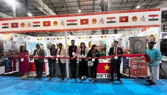 Doanh nghiệp Việt Nam tham dự Hội chợ triển lãm đồ gỗ, nội thất tại Ấn Độ
