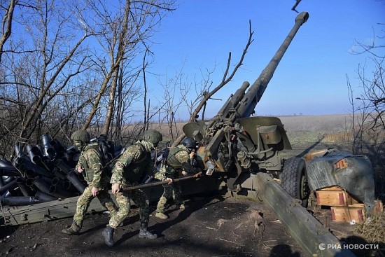 Chiến sự Nga-Ukraine hôm nay ngày 1/12/2023: Hungary nói xung đột ở Ukraine không thể giải quyết trên chiến trường