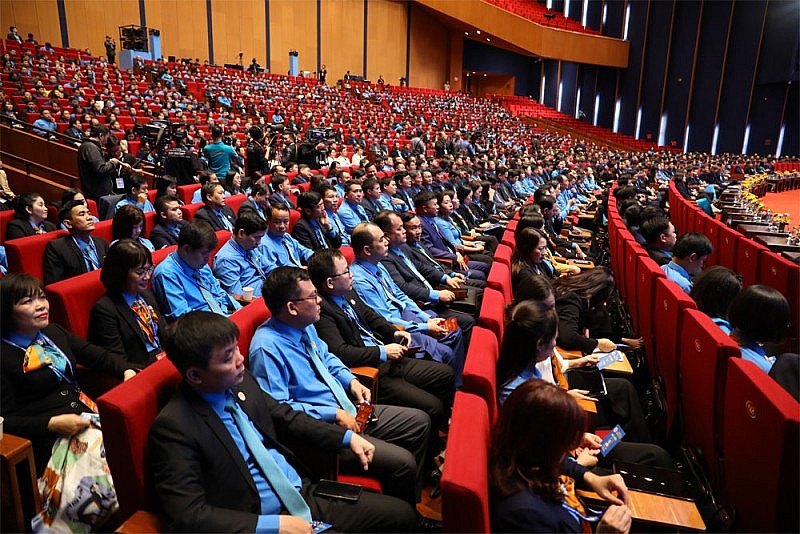 Hàng triệu đoàn viên công đoàn, người lao động cả nước hướng về Đại hội XIII Công đoàn Việt Nam