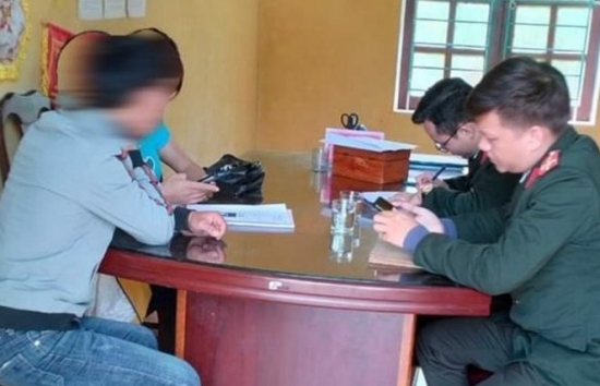 Thanh Hóa: Bịa đặt thông tin cô gái nhiễm HIV, 2 đối tượng bị phạt nặng