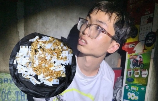 Vụ cướp tiệm vàng ở Trà Vinh: Phát hiện bọc vàng cất giấu trong bụi cây