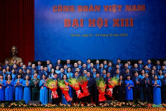 Ông Phan Văn Bản - Chủ tịch Công đoàn Công Thương Việt Nam trúng cử Ủy viên Đoàn Chủ tịch Tổng LĐLĐVN