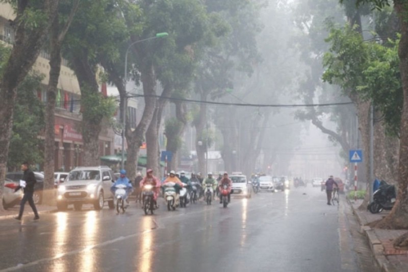 Dự báo khí hậu TP Hà Nội thời điểm ngày hôm nay 6/12/2023: TP Hà Nội nhiều mây, sở hữu mưa nhỏ, trời rét