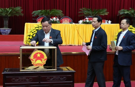 Chủ tịch UBND và HĐND tỉnh Thái Bình đạt 100% số phiếu tín nhiệm cao