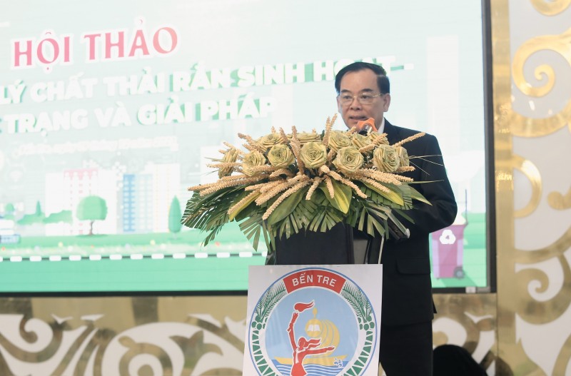 Ông Trần Ngọc Tam, Chủ tịch UBND tỉnh Bến Tre phát biểu tại Hội thảo