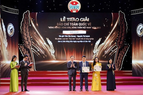 Vinh danh 26 tác phẩm đoạt Giải báo chí toàn quốc về nông nghiệp, nông dân, nông thôn Việt Nam 2023