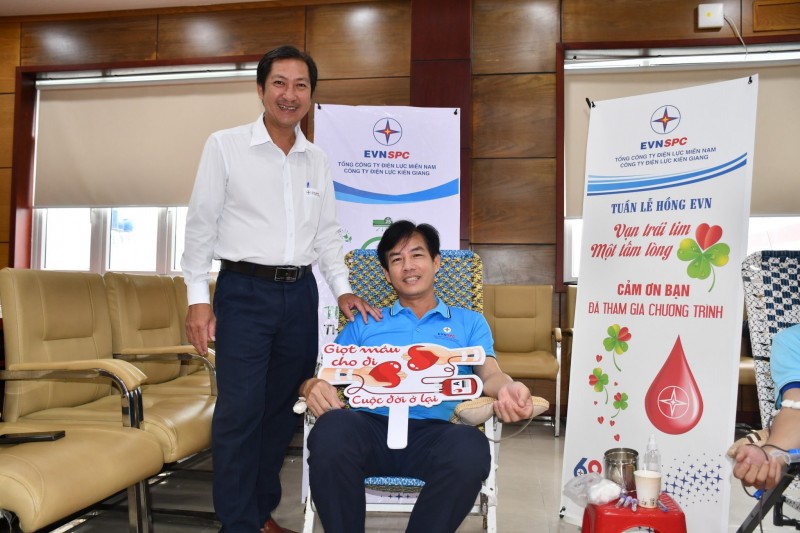PC Kiên Giang: Triển khai hiến máu tình nguyện, tri ân khách hàng