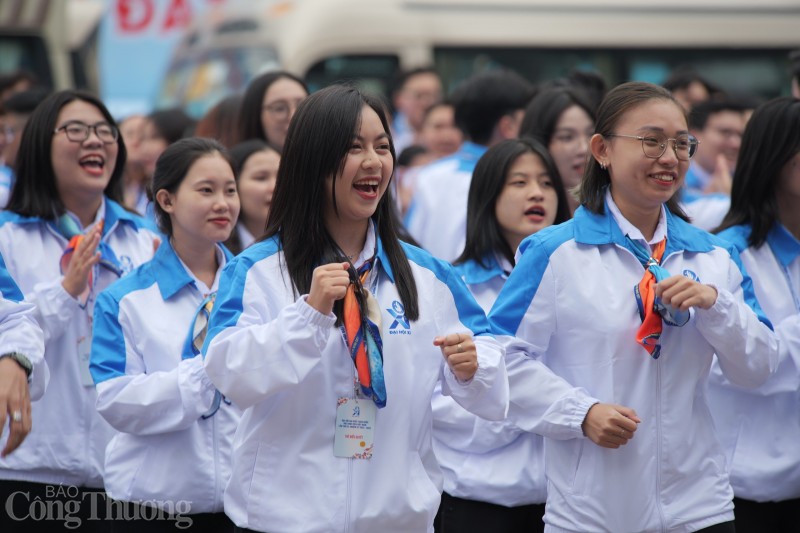 Rộn ràng sức trẻ tại ngày hội lớn của sinh viên Việt Nam
