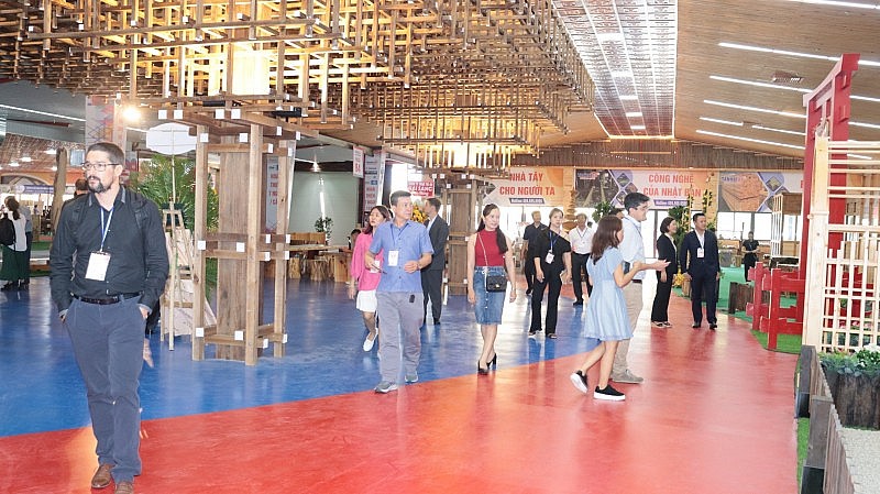 Sắp diễn ra Lễ hội mua sắm Tết Giáp Thìn trong ngành gỗ