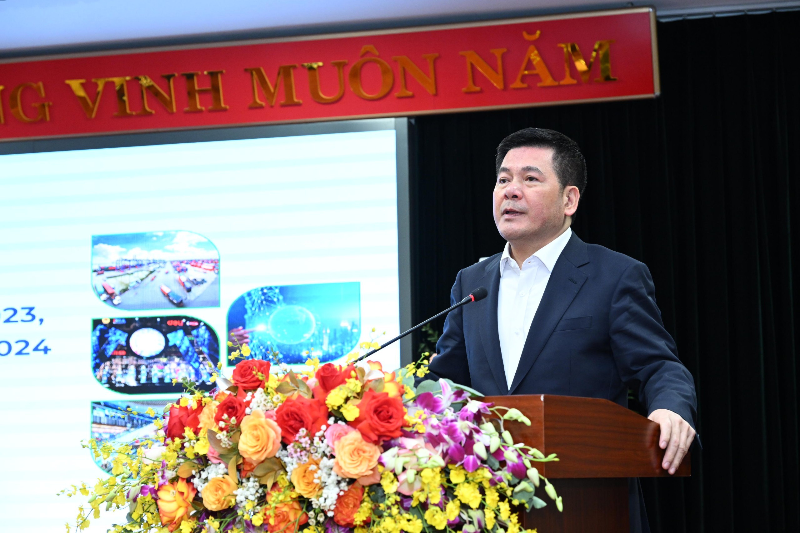 Bộ trưởng Nguyễn Hồng Diên giao 5 nhóm giải pháp trọng tâm ngành Công Thương năm 2024