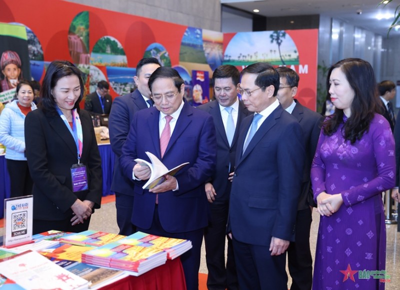 Thủ tướng Phạm Minh Chính dự Hội nghị Ngoại giao lần thứ 32