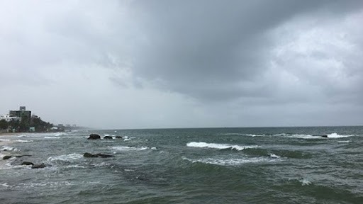 Dự báo thời tiết biển hôm nay 22/12/2023: Biển động mạnh, gió lớn và mưa dông
