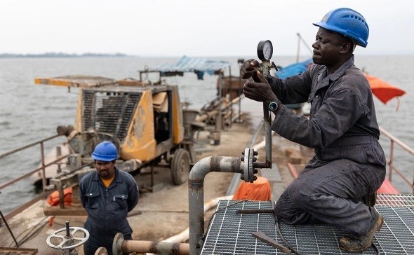 Angola có “động thái nóng” với OPEC