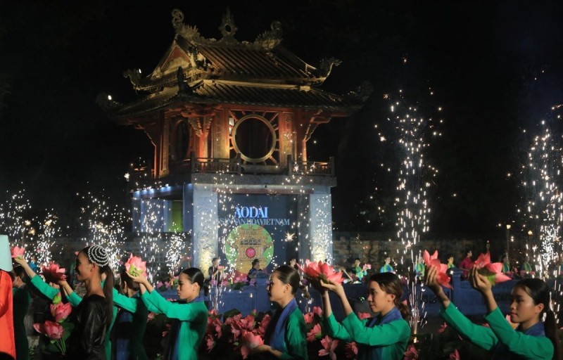 Gỡ “nút thắt” để công nghiệp văn hóa Việt Nam phát triển