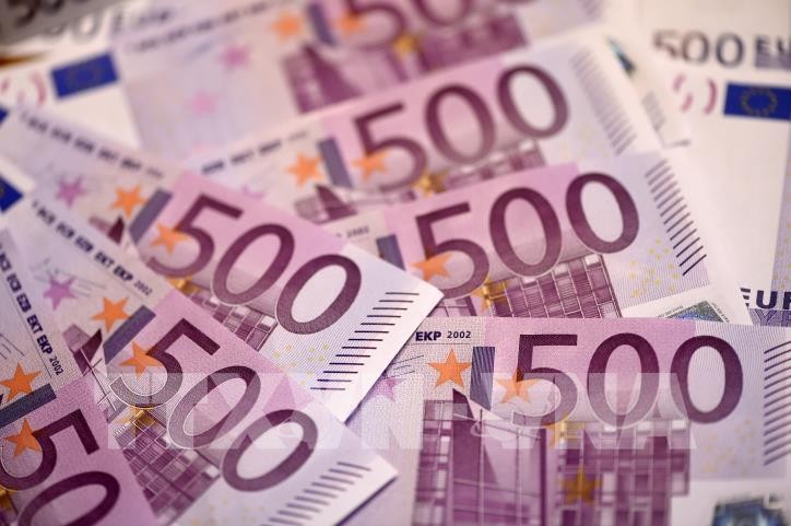 Tỷ giá Euro hôm nay 3/5/2024: Đồng Euro đồng loạt tăng, VCB bán ra 28.036,75 VND/EUR