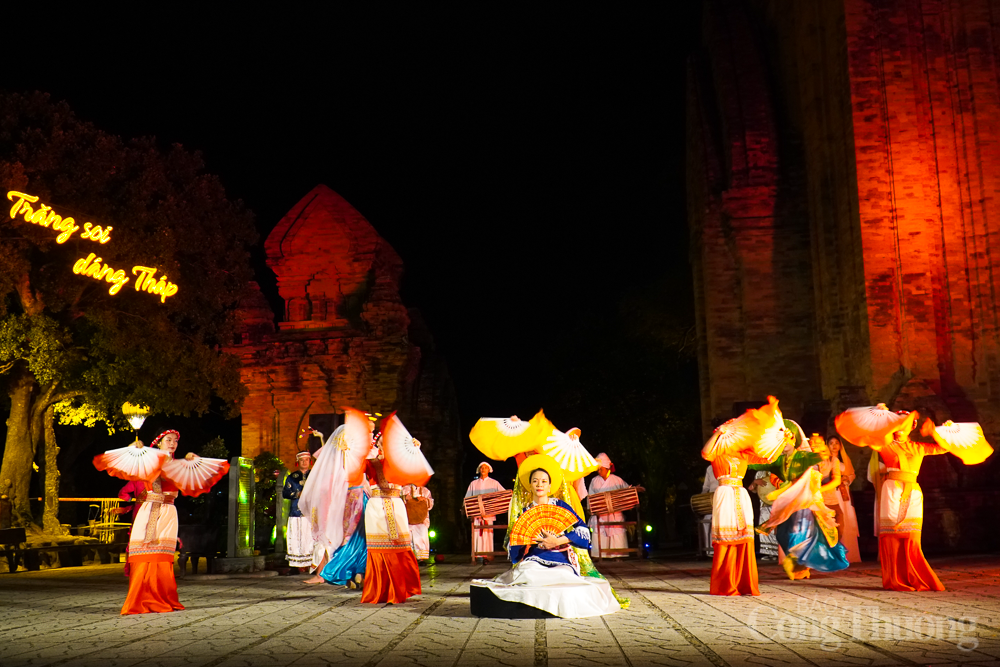 Khánh Hòa: Tái hiện di sản văn hóa Chăm trong đêm nghệ thuật