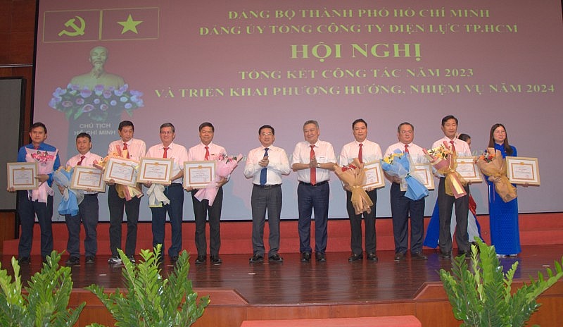 Đảm bảo cung cấp điện phát triển kinh tế - xã hội TP. Hồ Chí Minh
