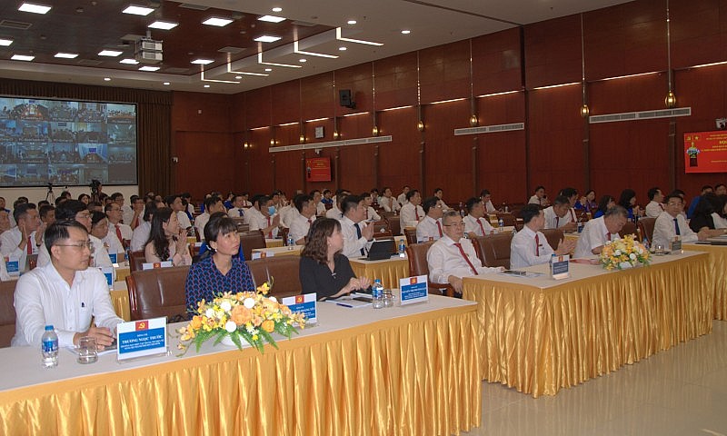 Đảm bảo cung cấp điện phát triển kinh tế - xã hội TP. Hồ Chí Minh