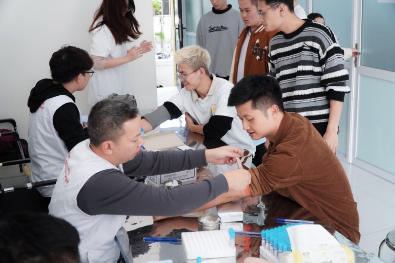 Đức Tín Group chung nhịp đập nhân ái trong ngày hội hiến máu 2023