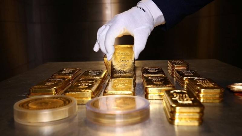 Giá vàng giảm sốc, chuyên gia khuyến cáo nhà đầu tư bán vàng giữ vốn