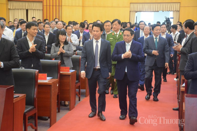 Thủ tướng Chính phủ tham dự Hội nghị tổng kết của Bộ Tài nguyên và môi trường