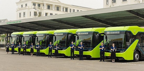 Từ ngày 1/1/2024, chính thức vận hành tuyến xe buýt điện kết nối nội đô Hà Nội tới sân bay Nội Bài