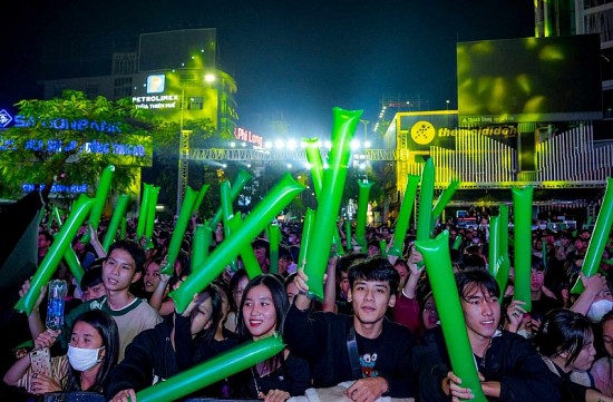 Chùm ảnh: Thừa Thiên Huế - Sôi động chương trình Countdown đón năm mới 2024