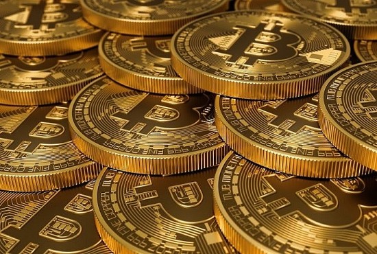 Giá Bitcoin tăng nhẹ; FED khó giảm lãi suất