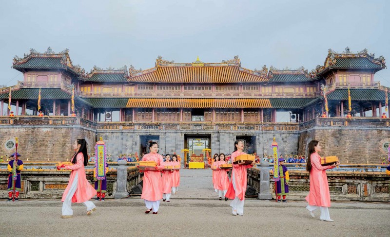 Thua Thien Hue: Uniquely recreates the Ban Soc Ceremony of the Nguyen Dynasty