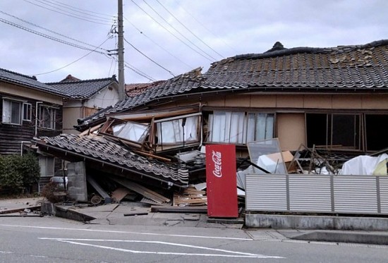 Động đất tại Nhật Bản, cảnh báo sóng thần, nhà máy điện hạt nhân vẫn an toàn