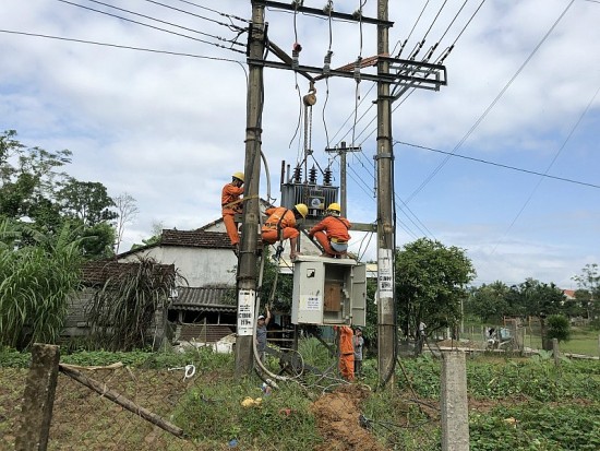 Quảng Nam: Tạo điều kiện triển khai đầu tư xây dựng, vận hành các dự án điện