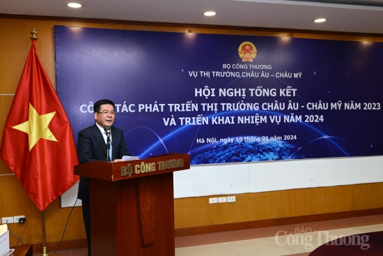 Bộ trưởng Nguyễn Hồng Diên: Chú trọng và khai thác tối đa cơ hội từ thị trường Âu - Mỹ