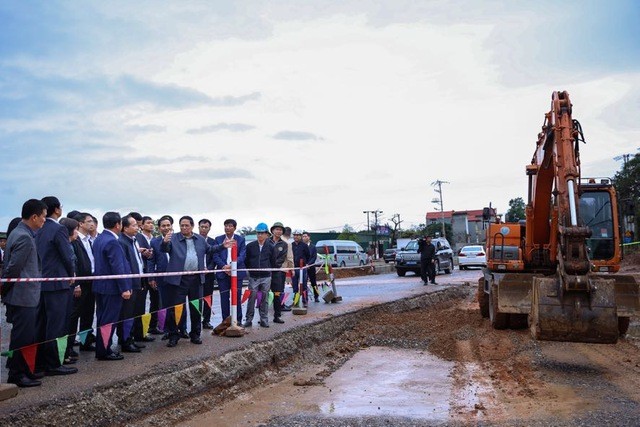 Thủ tướng: Sớm triển khai tuyến đường Bắc Giang - Hải Dương - Quảng Ninh, đẩy mạnh liên kết vùng