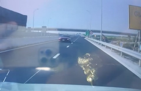 Xác minh ô tô chạy ngược chiều trên cao tốc Mỹ Thuận - Cần Thơ