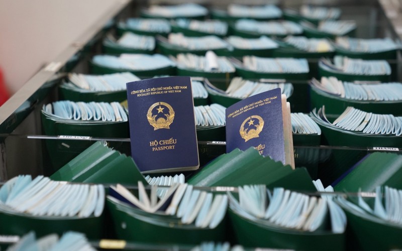 Hộ chiếu Việt Nam làm gì để tăng quyền lực trên bảng xếp hạng?