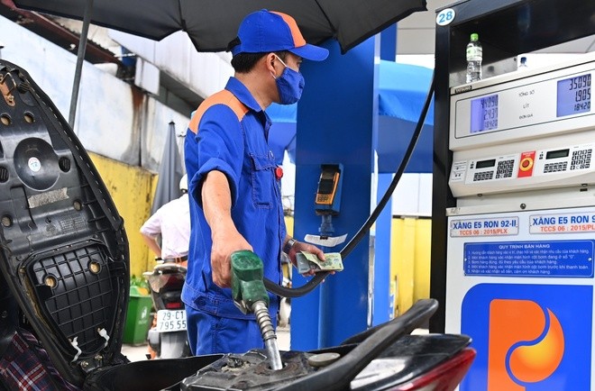 Giá xăng dầu có thể được điều chỉnh tăng trong phiên điều hành tới.