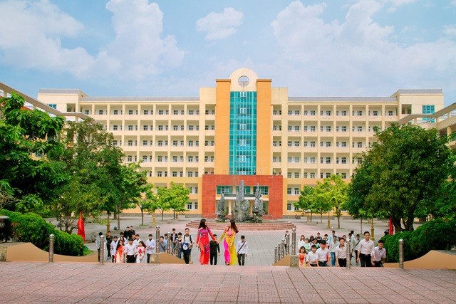 Ngày này năm xưa 20/1: Thành lập Trường Đại học Công nghiệp Việt Trì; mở màn chiến dịch Khe Sanh