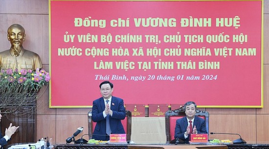 Chủ tịch Quốc hội Vương Đình Huệ thăm và làm việc tại tỉnh Thái Bình