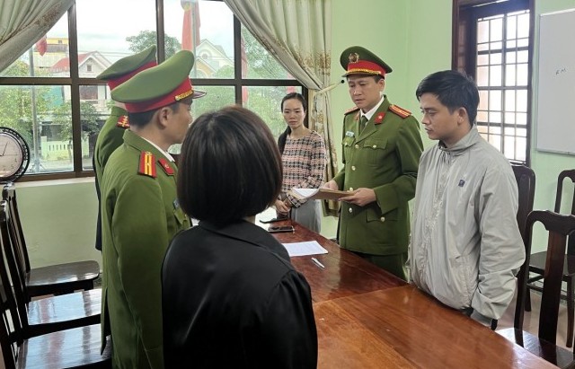 Khởi tố một cán bộ Văn phòng đăng ký đất đai tỉnh Quảng Trị